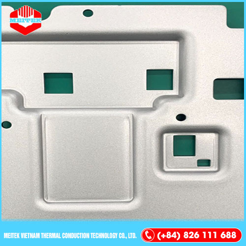 Paint spraying system
